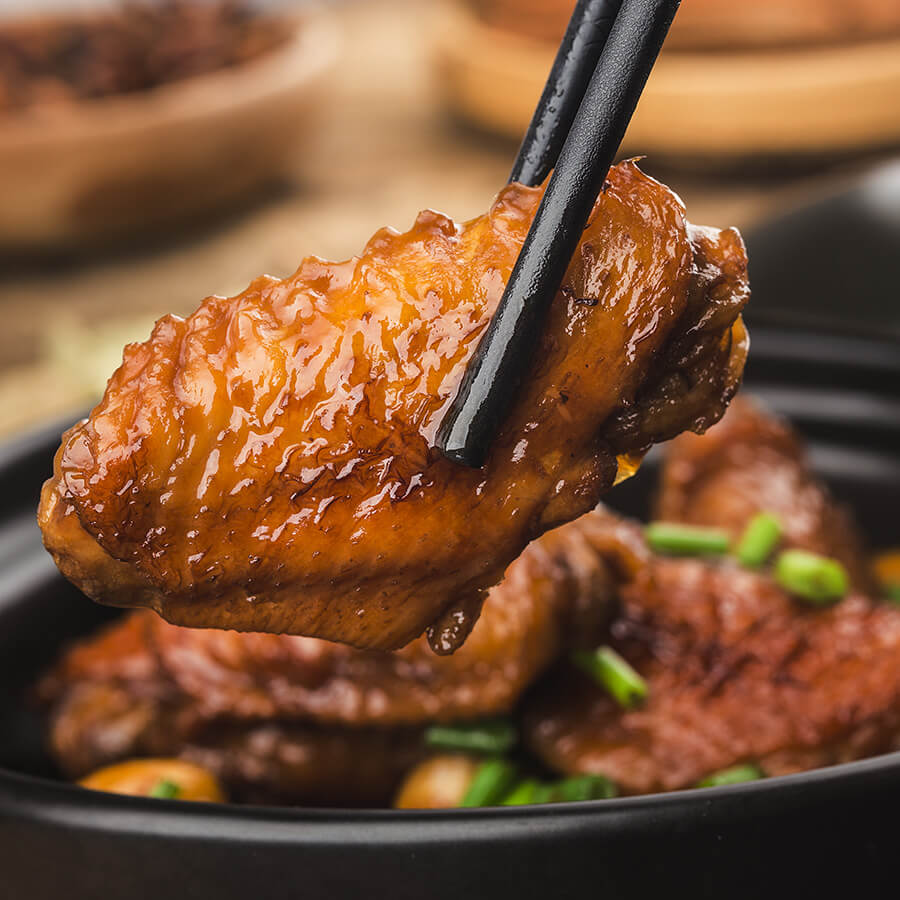 Gyors és isteni vacsora: édes-csípős BBQ csirkeszárny